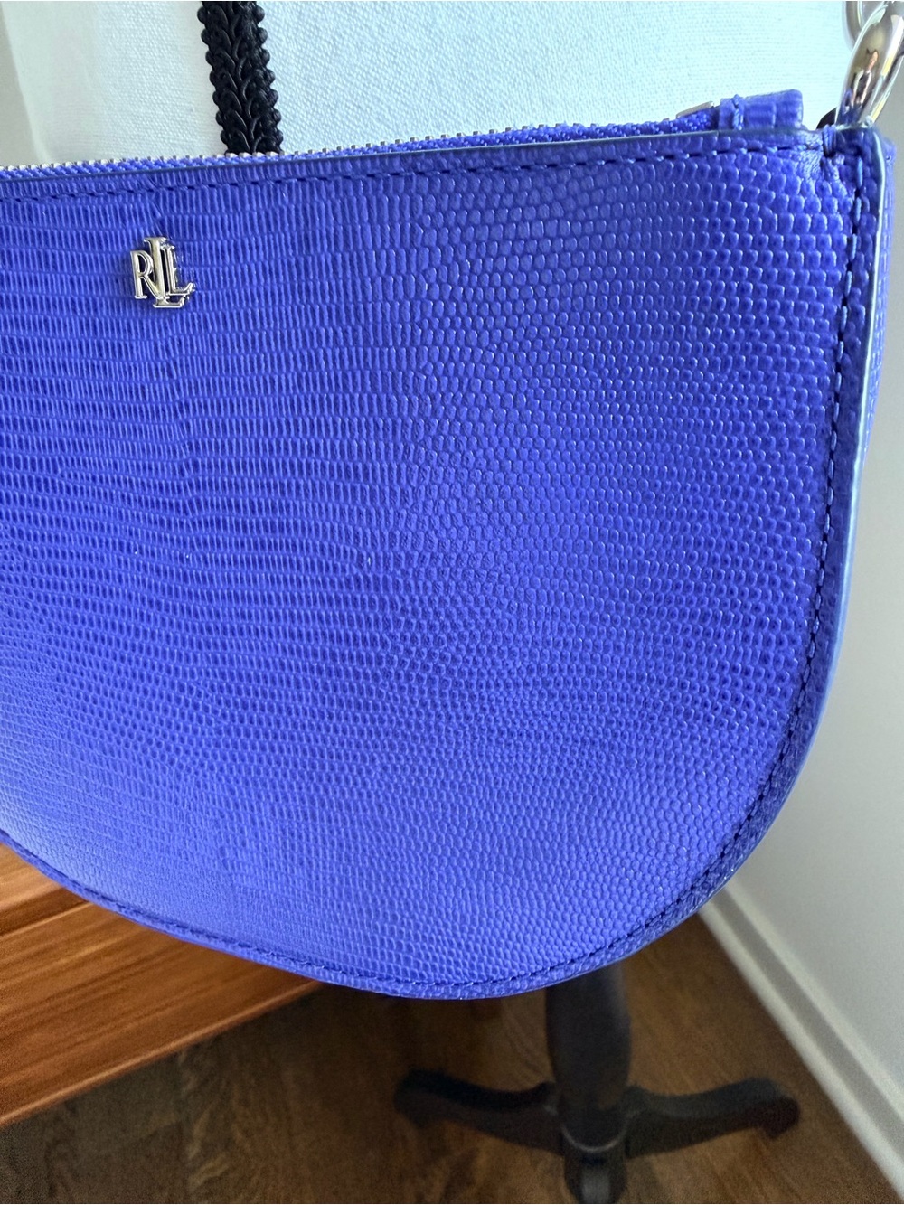 Lauren Ralph Lauren Blue Textured Leather Mini Crossbody Bag NWT - Picture 3 of 11